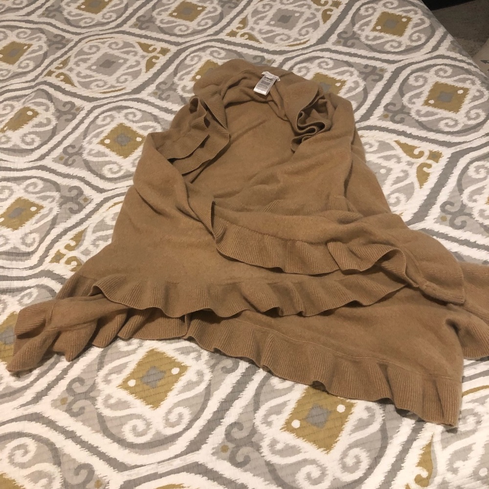 Minnie Rose Cashmere Wrap - worn once!